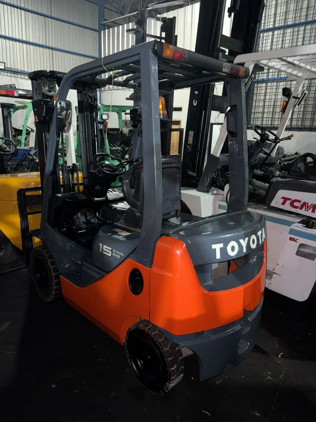 Foto Forklift Toyota 8FD15